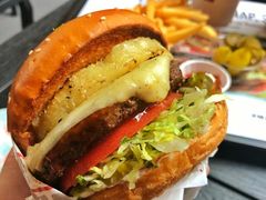 -The Habit Burger Grill 哈比特汉堡(爱琴海店)