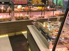 面包甜点陈列柜-巴黎贝甜(阳光上东店)