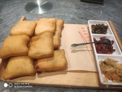 -艾丁湖烤全羊西域文化主题餐厅(新天润店)
