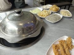 -光头药膳鸡(莱茵小镇店)