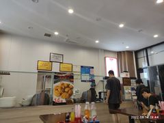 -陆长玖古法猪脚饭(玄风桥店)
