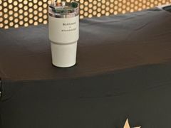 -星巴克臻选(上海合生汇1F店)