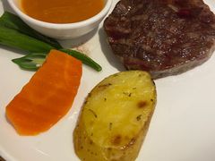 -斗牛士牛排餐厅(嘉里汇店)