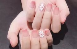 -悦指间美甲美睫