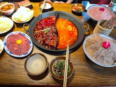 -萍姐火锅·公路夜市(武汉首店)