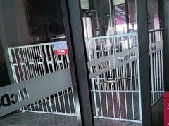 -麦当劳(国家体育场南路店)