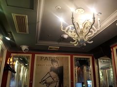 -自由港KTV(王子公主金平店)