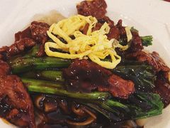 瑞士汁炒牛河-太平馆餐厅(油麻地店)