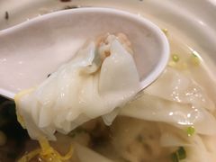 -新龍袍蟹黄汤包(南京东路店)
