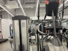 -乐刻运动健身·铁馆(红唐购物中心店)