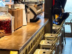 -Metal hands·铁手咖啡