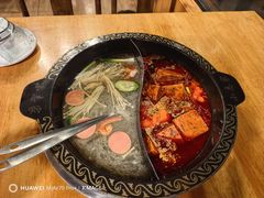 秘制鸳鸯锅底-小志家.野生菌鲜切牦牛肉牛杂火锅