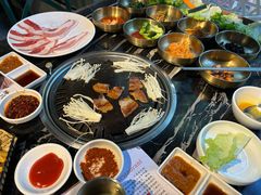 -金一味烤肉餐厅(新首尔旗舰店)