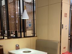 -七欣天香辣蟹火锅(闵行浦江欢乐颂店)