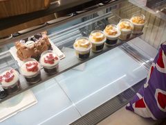 -焙丽拾光(麦凯乐直营店)