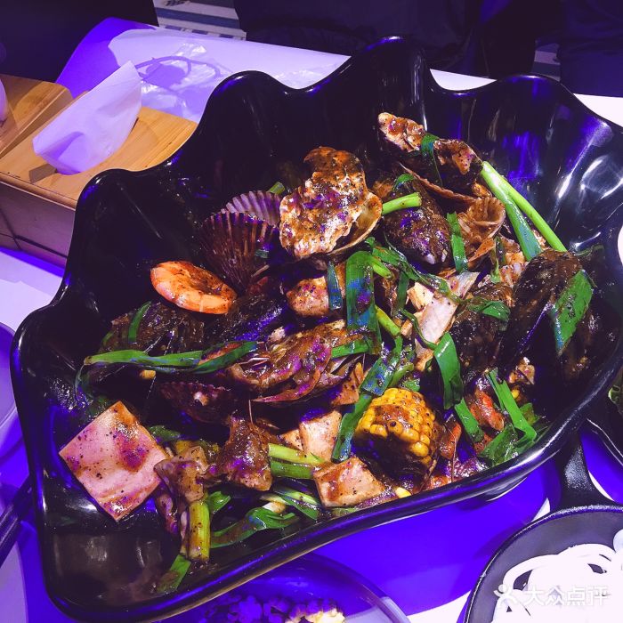 灰鲸融合餐厅(新业广场店)海鲜舰队图片 - 第1张