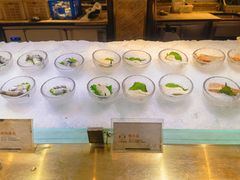 -半岛翡丽海鲜自助餐厅(观风亭店)