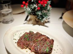 美国上佳级肉眼牛排320g-弗兰克牛排西餐厅Ribone steak house(柠檬花园店)