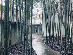 -穹六人间 people 6(岳阳路店)