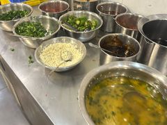 -牛一煲美食(江高店)