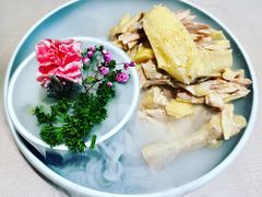 -尚一汤·粤菜海鲜(环球港店)