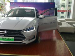 -弘仁宝佳比亚迪4S店(宝山旗舰店)