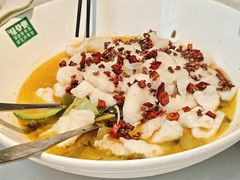 -绿草地·湘菜(梅溪湖步步高店)