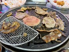 -玄希浪漫厨房·韩料烤肉(湖滨银泰in77店)