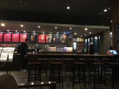 -星巴克臻选(深圳龙华红山天虹店)