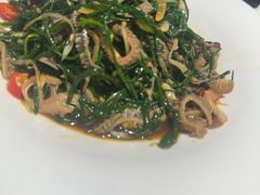 -东口码头·烧鸽子·鱼头泡饼·地方菜(金鹰悦城店)