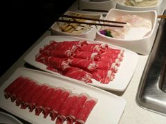 -海底捞火锅鲜切牛肉主题店(长寿路店)