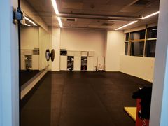 -EFL巴西柔术·综合格斗·泰拳·少儿体能训练(虹桥德必馆)