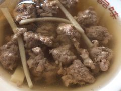 酸笋肉羹汤-津品味小吃(大学湾店)