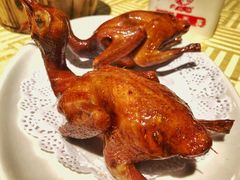招牌烤乳鸽-石岐佬中山菜馆(张溪店)