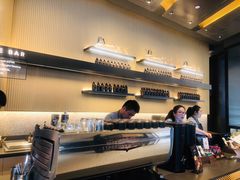 -星巴克臻选(上海合生汇1F店)