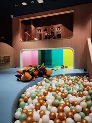 -奈尔宝家庭中心·亲子餐厅(北京东坝万达店)