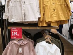 -优衣库(郑州丹尼斯大卫城店)