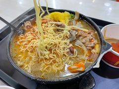 -锅神麻辣烫