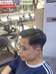 -藤野造型专业烫染接发