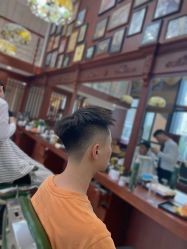 点击看大图 -尼特斯男士发型馆