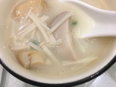 -尚帝美食城(八號院·牡丹公园店)
