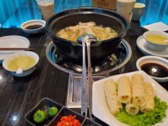 -东椰·海南椰子鸡火锅(朝阳门店)