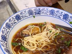 -伟记奥面馆(养育巷店)