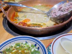 -洱火云南酸菜牛肉火锅(石景山当代商城店)