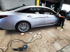 -鲨鱼皮汽车凹陷玻璃修复(静安店)