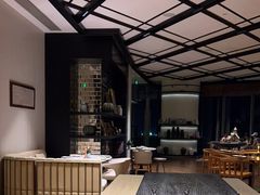 -瑰丽酒店·海吧·天际下午茶·现场DJ·天台酒吧
