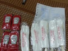 要多少有多少的叉子和番茄酱-必胜客(南湖宅急送店)