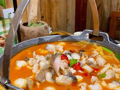 -老滇山寨•云南特色菜•地方菜•民族风情歌舞表演(金碧店)