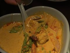 -大头虾越式风味餐厅(光明广场店)