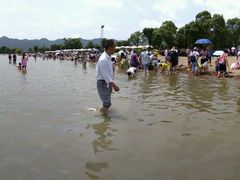 -东钱湖阳光沙滩